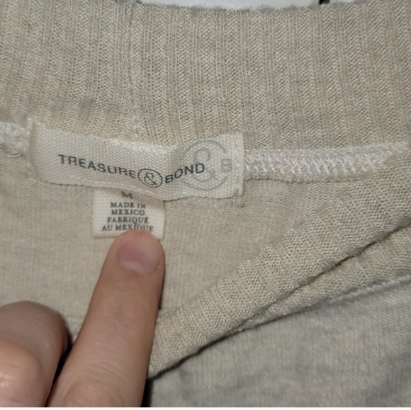 Treasure & Bond Wide Neck Raglan Top Long Sleeve Knit Beige Sweater Womens M - Picture 5 of 8